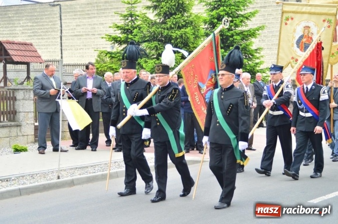 Zdjęcie w galerii na portalu naszraciborz.pl: Procesje Bożego Ciała w Raciborzu i okolicach wiadomości z regionu
