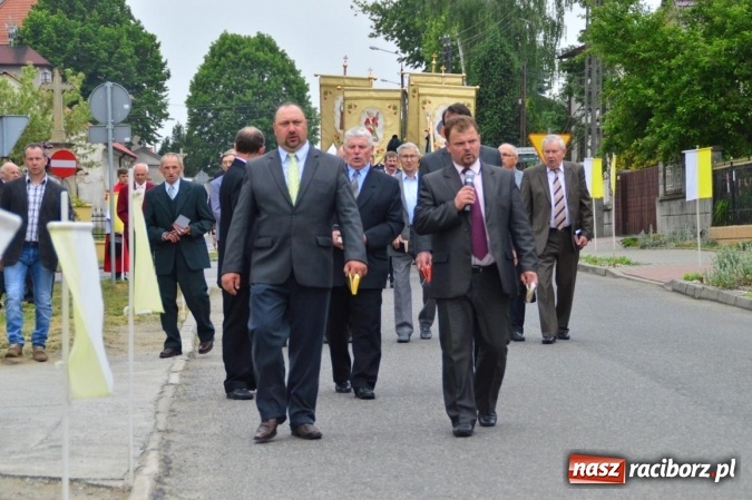 Zdjęcie w galerii na portalu naszraciborz.pl: Procesje Bożego Ciała w Raciborzu i okolicach wiadomości z regionu