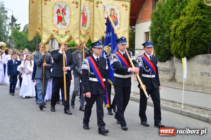 Zdjęcie w galerii na portalu naszraciborz.pl: Procesje Bożego Ciała w Raciborzu i okolicach wiadomości z regionu