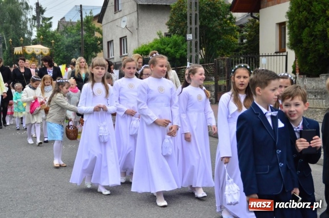 Zdjęcie w galerii na portalu naszraciborz.pl: Procesje Bożego Ciała w Raciborzu i okolicach wiadomości z regionu