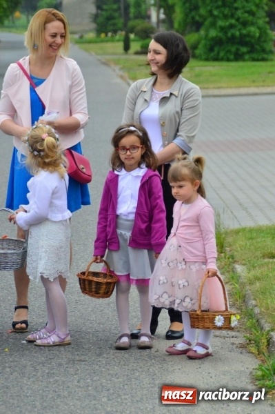 Zdjęcie w galerii na portalu naszraciborz.pl: Procesje Bożego Ciała w Raciborzu i okolicach wiadomości z regionu