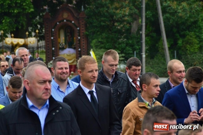 Zdjęcie w galerii na portalu naszraciborz.pl: Procesje Bożego Ciała w Raciborzu i okolicach wiadomości z regionu