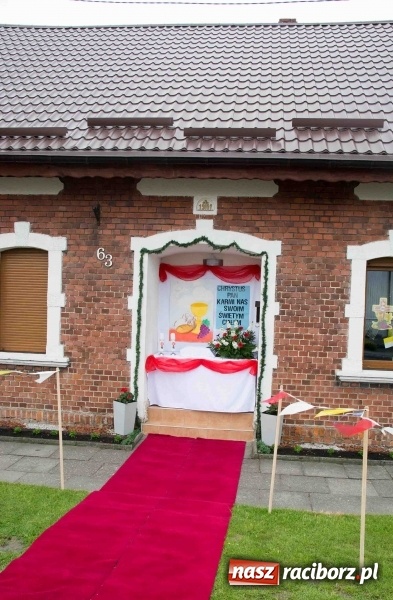 Zdjęcie w galerii na portalu naszraciborz.pl: Procesje Bożego Ciała w Raciborzu i okolicach wiadomości z regionu