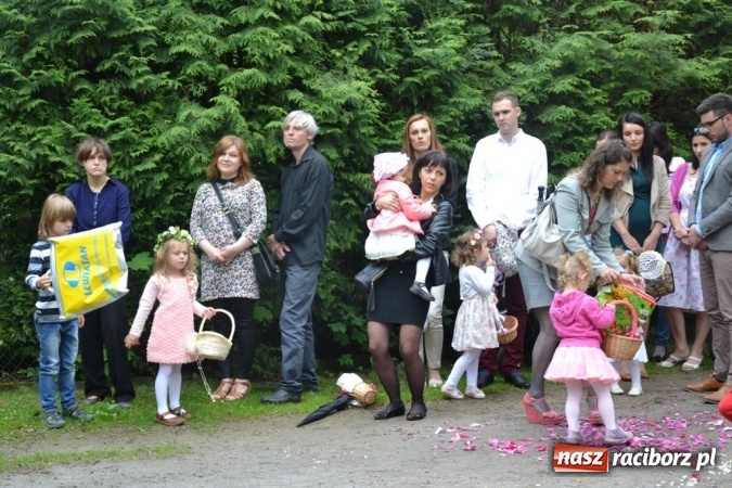 Zdjęcie w galerii na portalu naszraciborz.pl: Tłumy wiernych w procesji Bożego Ciała w Rudach!  wiadomości z regionu