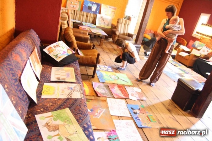 Zdjęcie w galerii na portalu naszraciborz.pl: Najlepsze prace wybrane. Komisja wyłoniła zwycięzców konkursu plastycznego  wiadomości z regionu