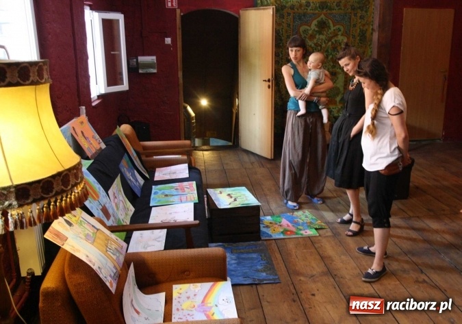 Zdjęcie w galerii na portalu naszraciborz.pl: Najlepsze prace wybrane. Komisja wyłoniła zwycięzców konkursu plastycznego  wiadomości z regionu