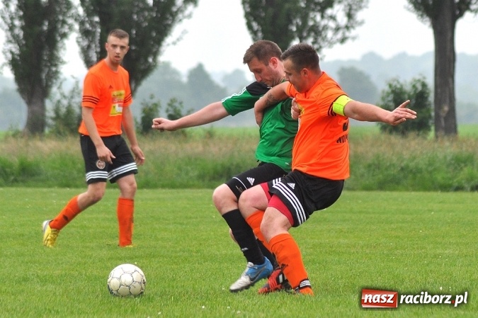 Zdjęcie w galerii na portalu naszraciborz.pl: B klasa: Trzy punkty zostały w Wojnowicach wiadomości z regionu