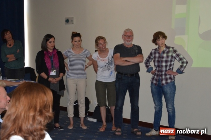 Zdjęcie w galerii na portalu naszraciborz.pl: Coaching i inne nowatorskie metody nauczania w SP 1 wiadomości z regionu