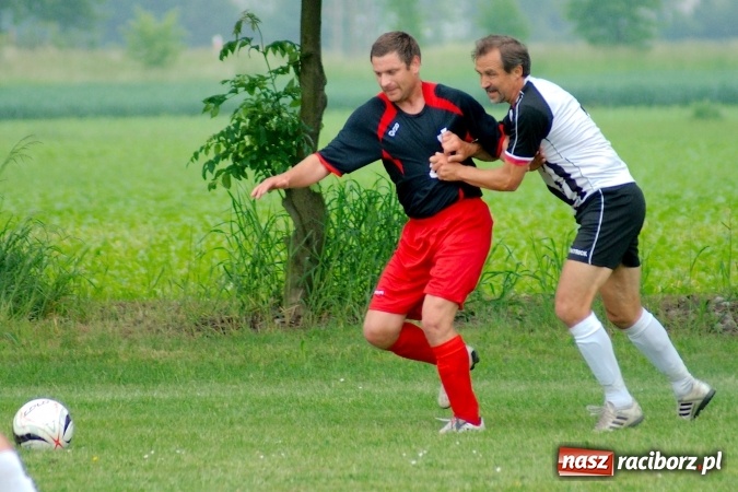 Zdjęcie w galerii na portalu naszraciborz.pl: Złe miłego początki. Bieńkowice wymęczyły wygraną z rezerwami Czyżowic wiadomości z regionu