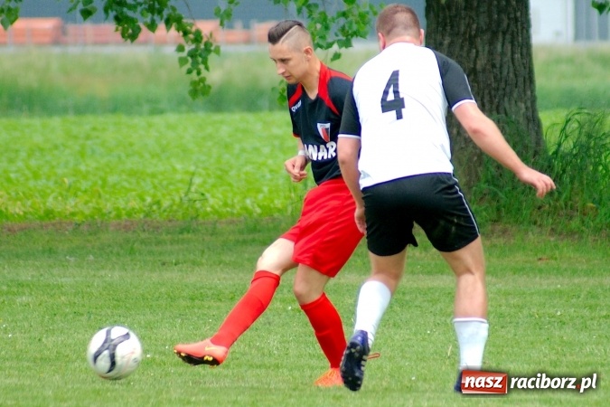 Zdjęcie w galerii na portalu naszraciborz.pl: Złe miłego początki. Bieńkowice wymęczyły wygraną z rezerwami Czyżowic wiadomości z regionu