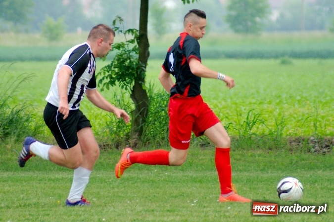 Zdjęcie w galerii na portalu naszraciborz.pl: Złe miłego początki. Bieńkowice wymęczyły wygraną z rezerwami Czyżowic wiadomości z regionu