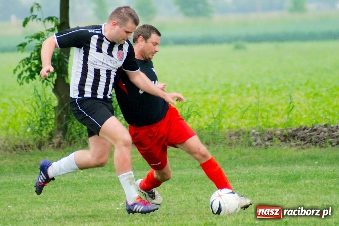 Zdjęcie w galerii na portalu naszraciborz.pl: Złe miłego początki. Bieńkowice wymęczyły wygraną z rezerwami Czyżowic wiadomości z regionu