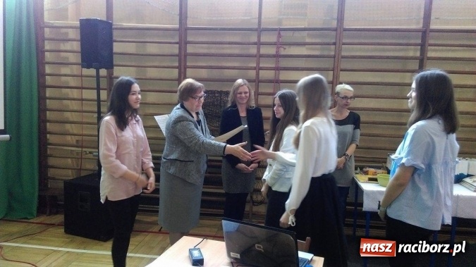 Zdjęcie w galerii na portalu naszraciborz.pl: Matematyka bez granic dla raciborskiego G1 wiadomości z regionu