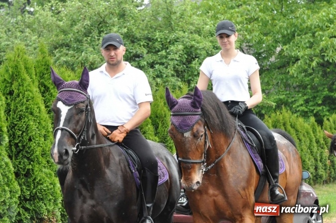 Zdjęcie w galerii na portalu naszraciborz.pl: Brzezie idzie w procesji na św. Urbana wiadomości z regionu