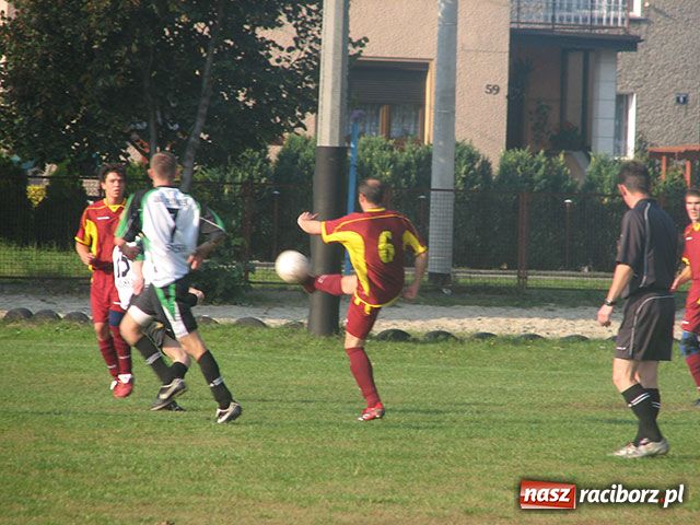 Zdjęcie w galerii na portalu naszraciborz.pl: Klasa B: Siedliska - zwycięstwo po piłkarskim horrorze wiadomości z regionu