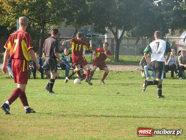 Zdjęcie w galerii na portalu naszraciborz.pl: Klasa B: Siedliska - zwycięstwo po piłkarskim horrorze wiadomości z regionu