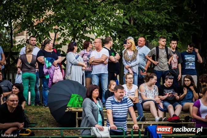 Zdjęcie w galerii na portalu naszraciborz.pl: Futbol amerykański: wyrównane spotkanie przy Wyszyńskiego wiadomości z regionu