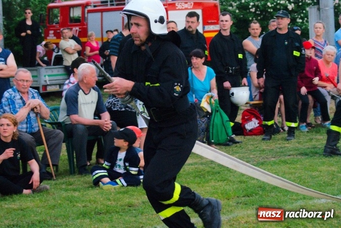 Zdjęcie w galerii na portalu naszraciborz.pl: Ochotnicy z Turza zdominowali turniej strażacki w Budziskach wiadomości z regionu
