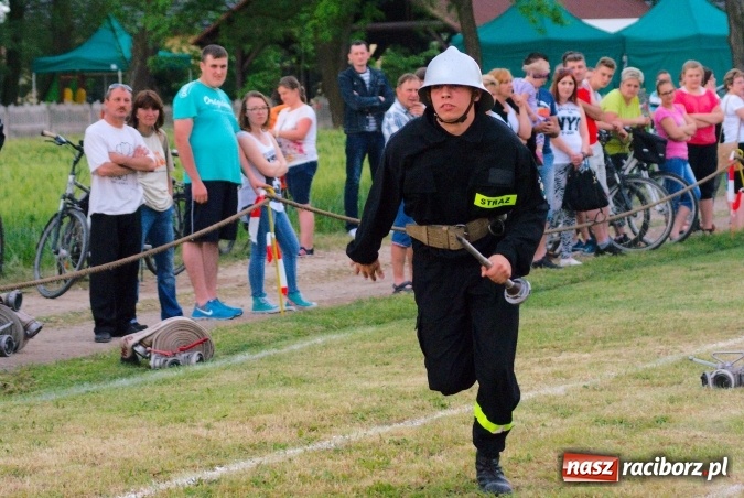 Zdjęcie w galerii na portalu naszraciborz.pl: Ochotnicy z Turza zdominowali turniej strażacki w Budziskach wiadomości z regionu