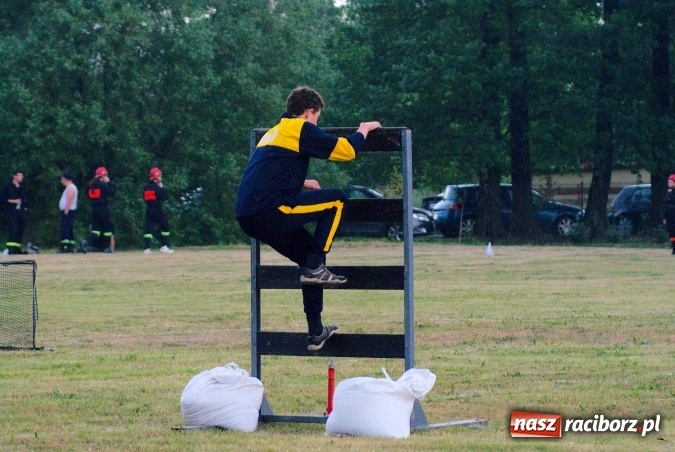 Zdjęcie w galerii na portalu naszraciborz.pl: Ochotnicy z Turza zdominowali turniej strażacki w Budziskach wiadomości z regionu