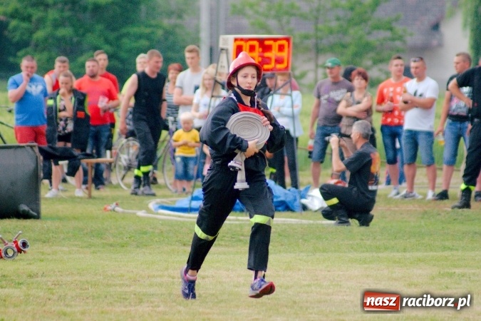 Zdjęcie w galerii na portalu naszraciborz.pl: Ochotnicy z Turza zdominowali turniej strażacki w Budziskach wiadomości z regionu