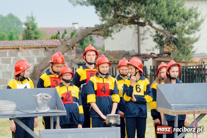 Zdjęcie w galerii na portalu naszraciborz.pl: Ochotnicy z Turza zdominowali turniej strażacki w Budziskach wiadomości z regionu