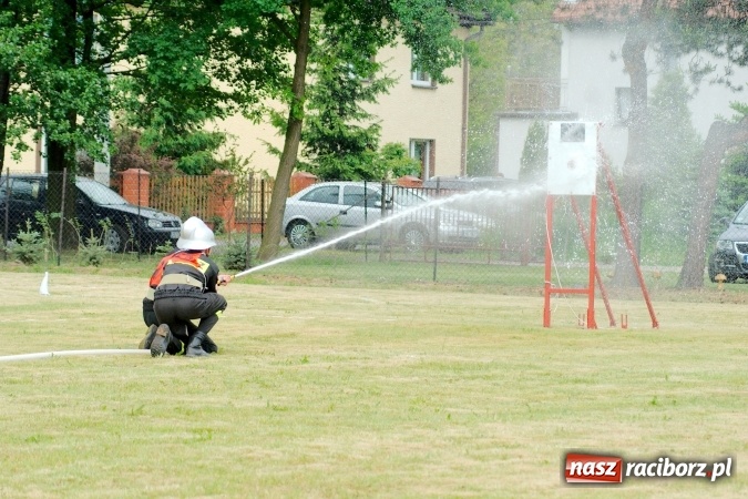 Zdjęcie w galerii na portalu naszraciborz.pl: Ochotnicy z Turza zdominowali turniej strażacki w Budziskach wiadomości z regionu