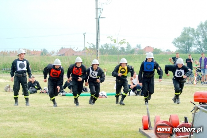 Zdjęcie w galerii na portalu naszraciborz.pl: Ochotnicy z Turza zdominowali turniej strażacki w Budziskach wiadomości z regionu