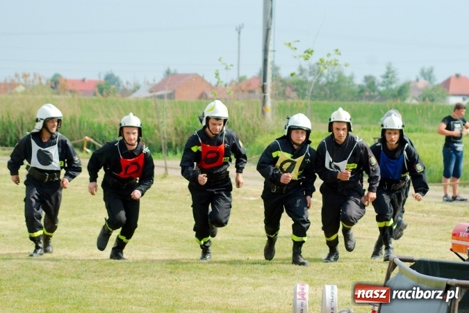 Zdjęcie w galerii na portalu naszraciborz.pl: Ochotnicy z Turza zdominowali turniej strażacki w Budziskach wiadomości z regionu