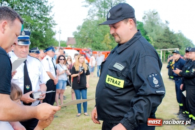 Zdjęcie w galerii na portalu naszraciborz.pl: Ochotnicy z Turza zdominowali turniej strażacki w Budziskach wiadomości z regionu