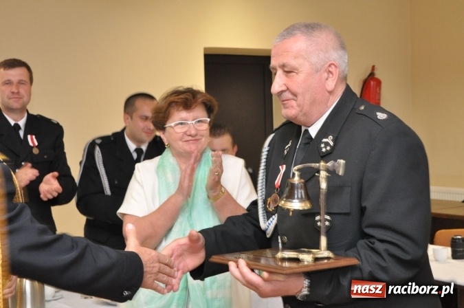 Zdjęcie w galerii na portalu naszraciborz.pl: XI Zjazd Oddziału Gminnego Związku Ochotniczych Straży Pożarnych Rzeczpospolitej Polskiej w Nędzy wiadomości z regionu