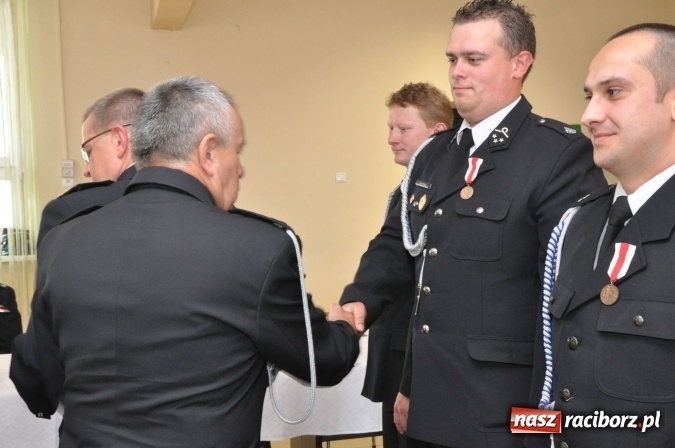 Zdjęcie w galerii na portalu naszraciborz.pl: XI Zjazd Oddziału Gminnego Związku Ochotniczych Straży Pożarnych Rzeczpospolitej Polskiej w Nędzy wiadomości z regionu