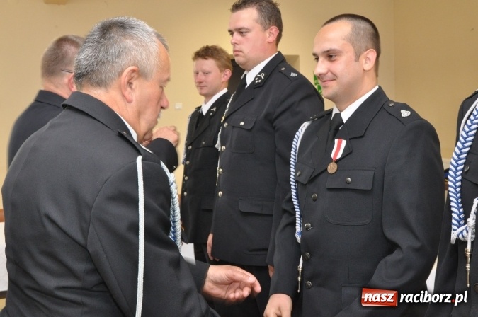 Zdjęcie w galerii na portalu naszraciborz.pl: XI Zjazd Oddziału Gminnego Związku Ochotniczych Straży Pożarnych Rzeczpospolitej Polskiej w Nędzy wiadomości z regionu