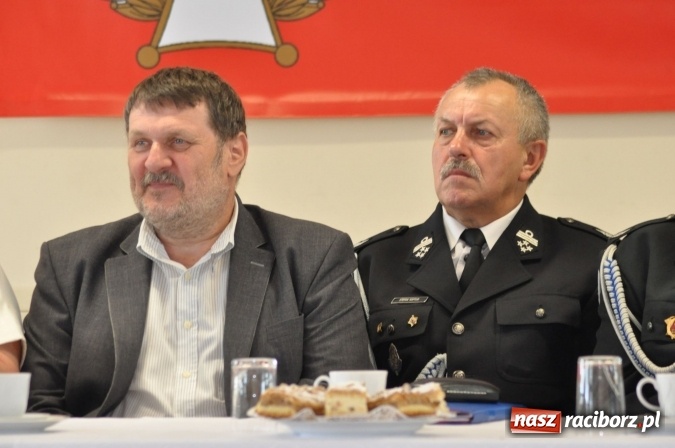 Zdjęcie w galerii na portalu naszraciborz.pl: XI Zjazd Oddziału Gminnego Związku Ochotniczych Straży Pożarnych Rzeczpospolitej Polskiej w Nędzy wiadomości z regionu