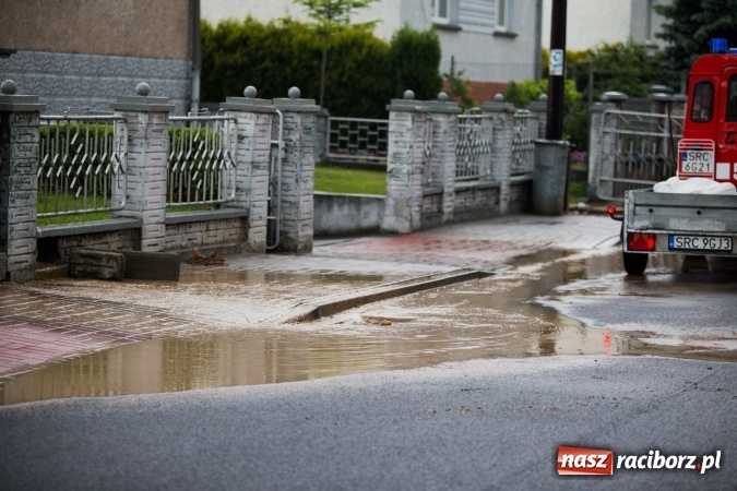 Zdjęcie w galerii na portalu naszraciborz.pl: Po burzach strażacy mieli pełne ręce roboty  wiadomości z regionu