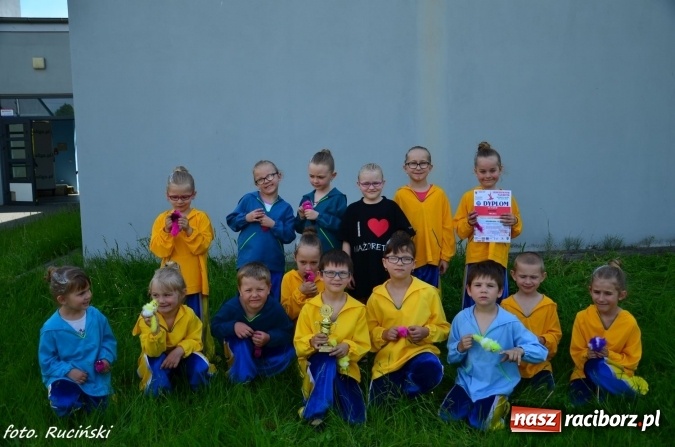 Zdjęcie w galerii na portalu naszraciborz.pl: Mażoretki z Zawady Ks. mają mistrza Polski! wiadomości z regionu