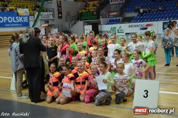 Zdjęcie w galerii na portalu naszraciborz.pl: Mażoretki z Zawady Ks. mają mistrza Polski! wiadomości z regionu