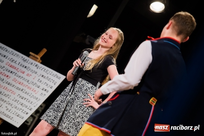 Zdjęcie w galerii na portalu naszraciborz.pl: Victorie 2016 przyznane. Uroczysta Gala Gimnazjum nr 1 w Strzesze wiadomości z regionu