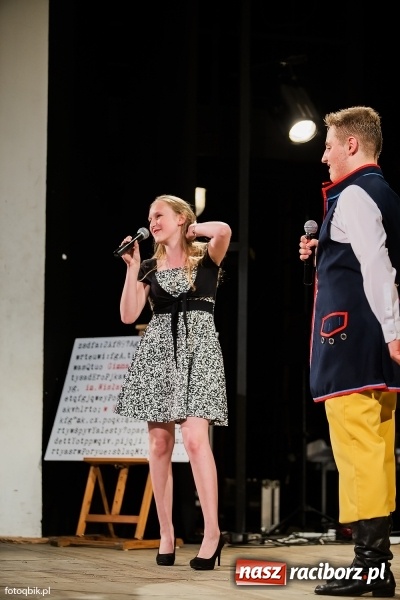 Zdjęcie w galerii na portalu naszraciborz.pl: Victorie 2016 przyznane. Uroczysta Gala Gimnazjum nr 1 w Strzesze wiadomości z regionu