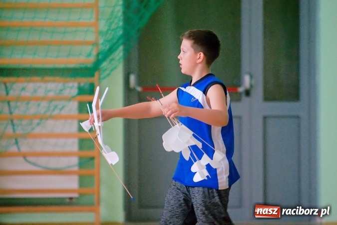 Zdjęcie w galerii na portalu naszraciborz.pl: XII Zawody Szybowców Styropianowych o Puchar Prezydenta za nami wiadomości z regionu