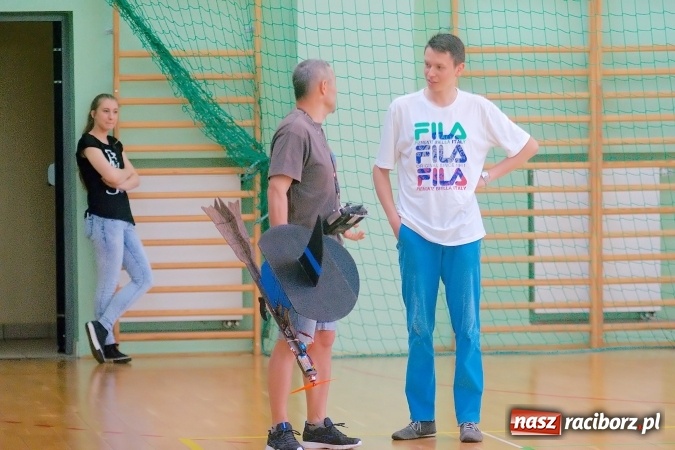 Zdjęcie w galerii na portalu naszraciborz.pl: XII Zawody Szybowców Styropianowych o Puchar Prezydenta za nami wiadomości z regionu