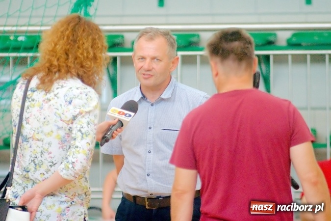 Zdjęcie w galerii na portalu naszraciborz.pl: XII Zawody Szybowców Styropianowych o Puchar Prezydenta za nami wiadomości z regionu