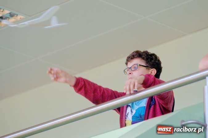 Zdjęcie w galerii na portalu naszraciborz.pl: XII Zawody Szybowców Styropianowych o Puchar Prezydenta za nami wiadomości z regionu