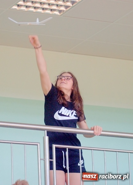 Zdjęcie w galerii na portalu naszraciborz.pl: XII Zawody Szybowców Styropianowych o Puchar Prezydenta za nami wiadomości z regionu