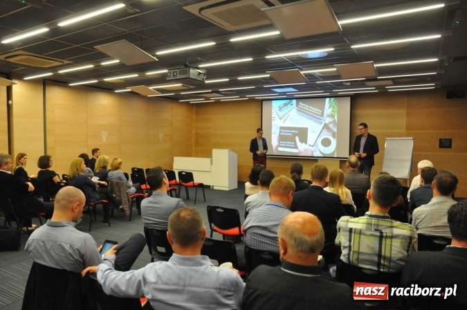 Zdjęcie w galerii na portalu naszraciborz.pl: Raciborzanie w Małopolskim Parku Technologii Informacyjnych. Ratusz zorganizował wizytę studyjną wiadomości z regionu