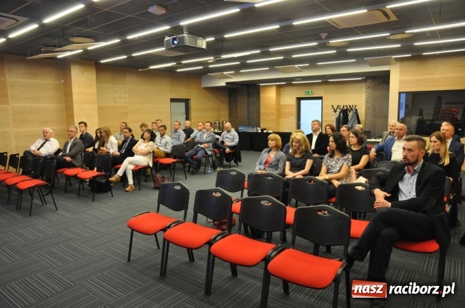 Zdjęcie w galerii na portalu naszraciborz.pl: Raciborzanie w Małopolskim Parku Technologii Informacyjnych. Ratusz zorganizował wizytę studyjną wiadomości z regionu