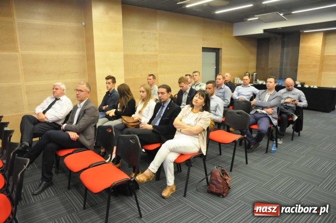 Zdjęcie w galerii na portalu naszraciborz.pl: Raciborzanie w Małopolskim Parku Technologii Informacyjnych. Ratusz zorganizował wizytę studyjną wiadomości z regionu