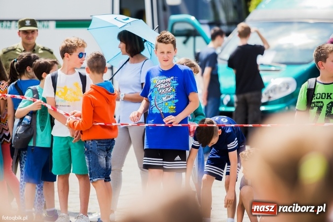 Zdjęcie w galerii na portalu naszraciborz.pl: Straż Graniczna od kuchni, czyli Dzień Otwartych Koszar wiadomości z regionu