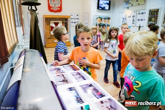 Zdjęcie w galerii na portalu naszraciborz.pl: Straż Graniczna od kuchni, czyli Dzień Otwartych Koszar wiadomości z regionu