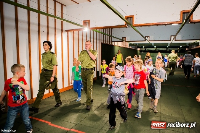 Zdjęcie w galerii na portalu naszraciborz.pl: Straż Graniczna od kuchni, czyli Dzień Otwartych Koszar wiadomości z regionu